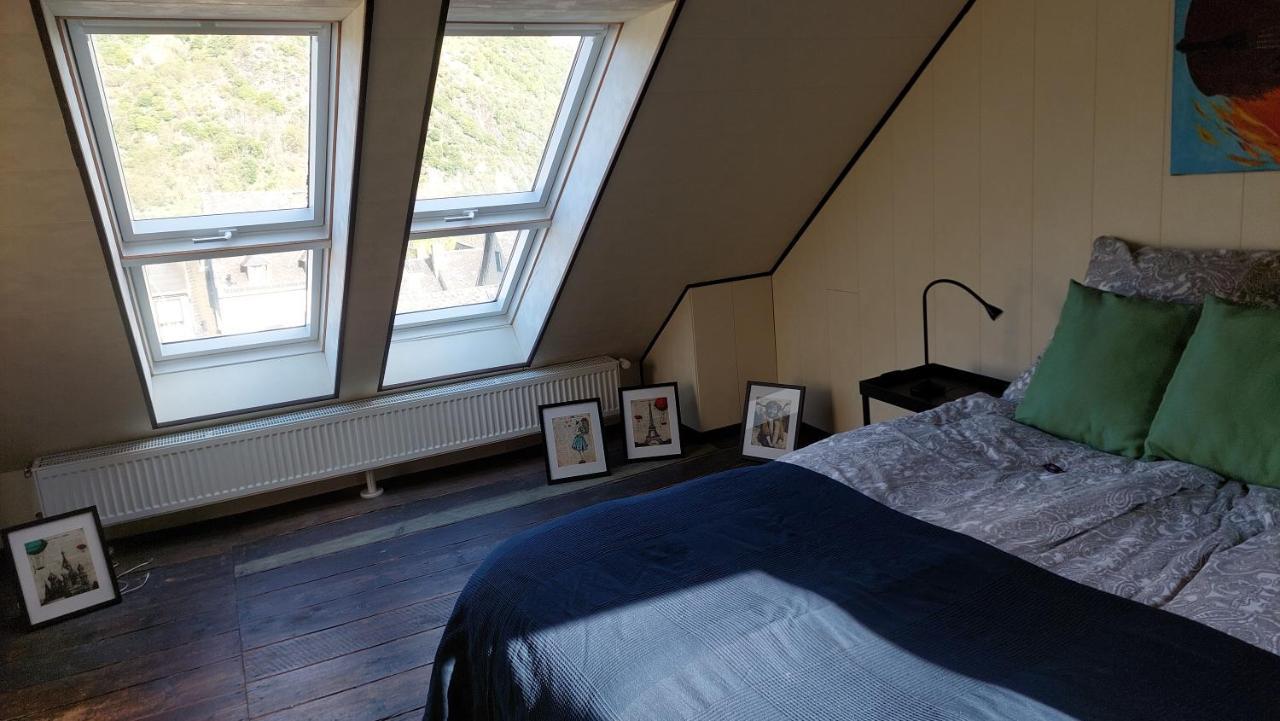 Schoene Wohnung Im Jugendstilhaus Im Weltkulturerbe Bacharach Esterno foto